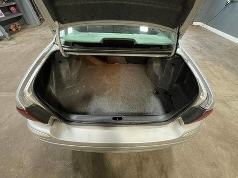 Used 2003 Buick Le Sabre Custom image 23