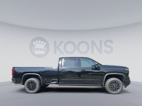 New 2026 Chevrolet Silverado 3500 High Country w/ High Country Premium Package AWD/4WD image 5