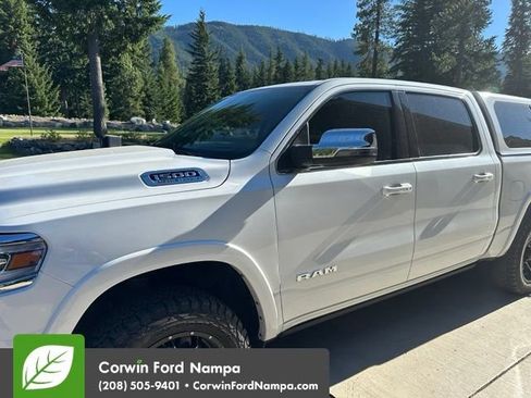 Used 2023 RAM 1500 Limited AWD/4WD image 2