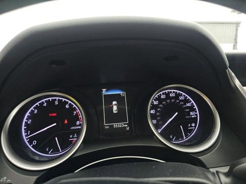 Used 2021 Toyota Camry LE w/ Carpet Mat Package (TMS) image 8