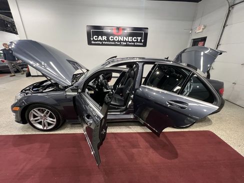 Used 2014 Mercedes-Benz C 300 4MATIC Sedan image 45