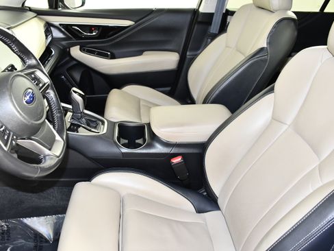 Used 2020 Subaru Outback Limited AWD/4WD image 38