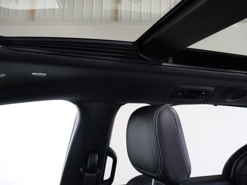 New 2026 Chrysler Pacifica Select image 28