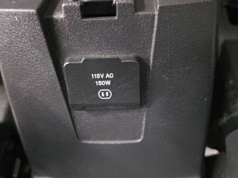 Used 2016 Jeep Patriot High Altitude FWD image 28