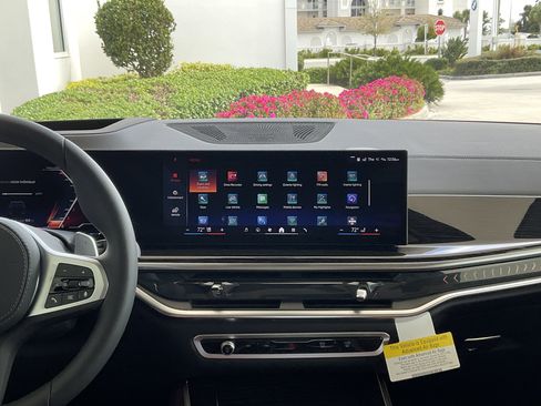 New 2026 BMW X5 sDrive40i image 15