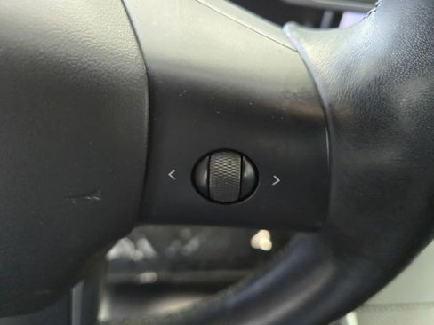 Used 2018 Tesla Model 3 Long Range image 16