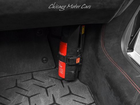 Used 2016 Lamborghini Aventador LP 750-4 Superveloce AWD/4WD image 27