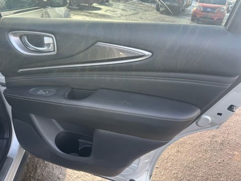 Used 2017 INFINITI QX60 AWD w/ Premium Plus Package image 25