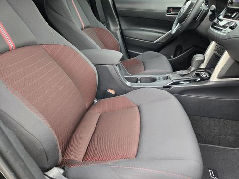 Used 2024 Toyota Corolla Cross AWD Hybrid image 9