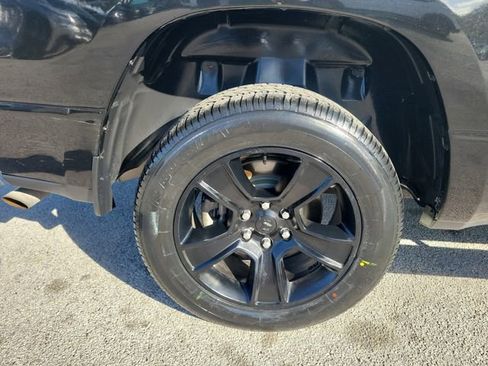 Used 2019 RAM 1500 Big Horn image 7