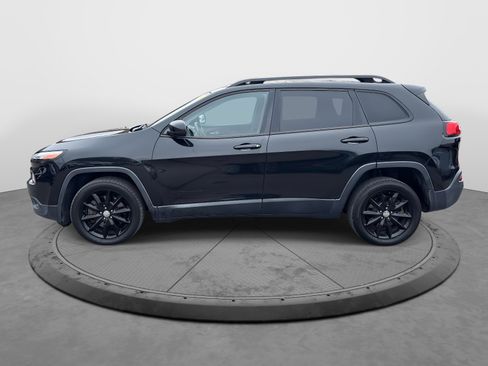 Used 2014 Jeep Cherokee Altitude w/ Comfort/Convenience Group image 5