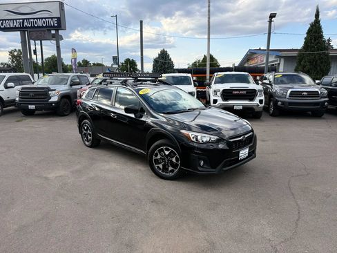Used 2019 Subaru Crosstrek 2.0i Premium w/ Popular Package #2 AWD/4WD image 2