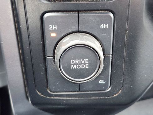 Used 2023 Ford F150 XLT image 24