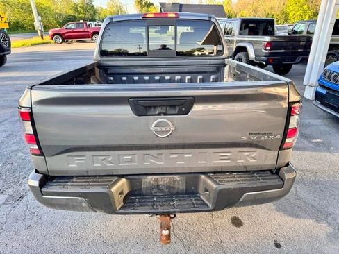 Used 2022 Nissan Frontier SV AWD/4WD image 4