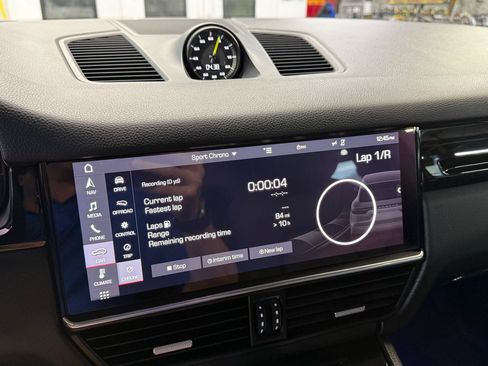 Used 2019 Porsche Cayenne E-Hybrid AWD/4WD image 29
