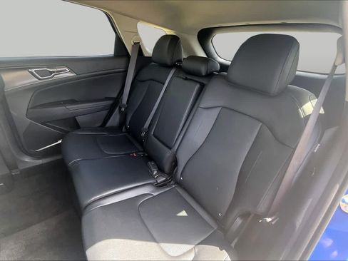 Certified 2026 Kia Sportage EX FWD image 18