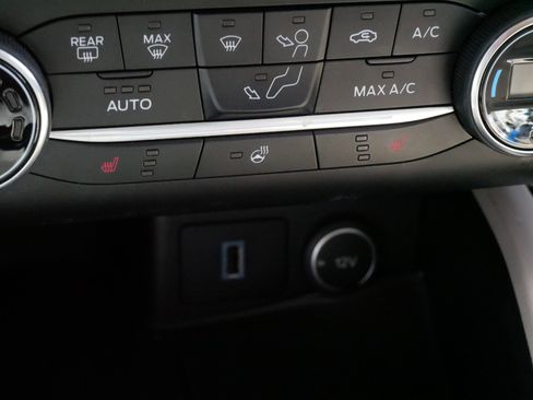 Used 2020 Ford Escape SEL AWD/4WD image 29