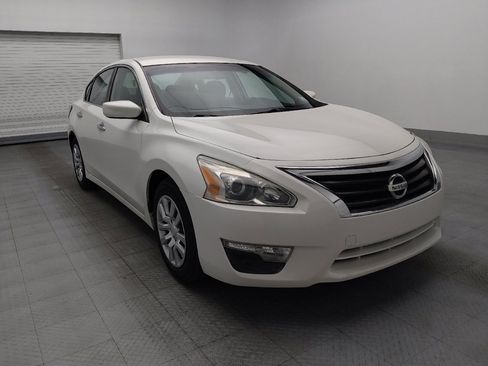 Used 2014 Nissan Altima 2.5 S FWD image 13