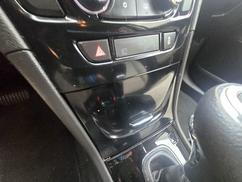 Used 2019 Buick Encore Preferred image 16