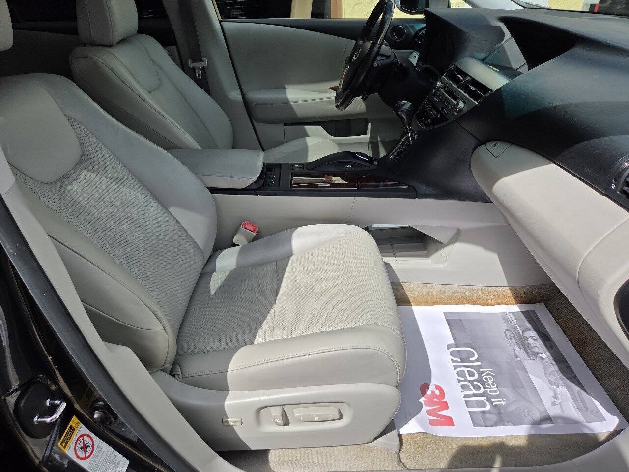 Used 2010 Lexus RX 350 2WD image 26