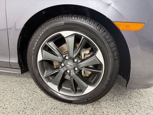 Used 2023 Honda Odyssey Elite image 10