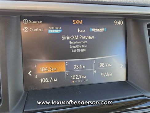 Used 2018 Nissan Pathfinder S image 24