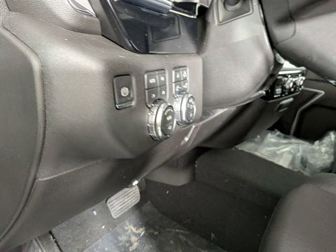 New 2026 GMC Sierra 2500 SLE w/ SLE Value Package; image 16