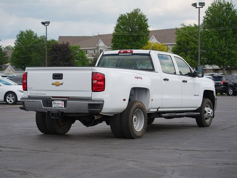 Used 2018 Chevrolet Silverado 3500 W/T AWD/4WD image 3
