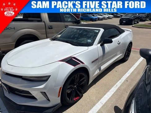 Used 2018 Chevrolet Camaro LT RWD image 1