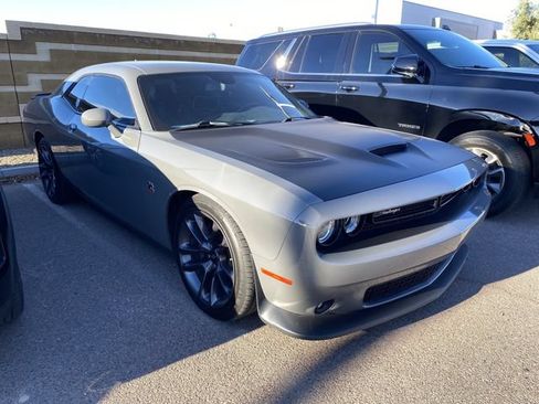 Used 2023 Dodge Challenger R/T Scat Pack RWD image 5
