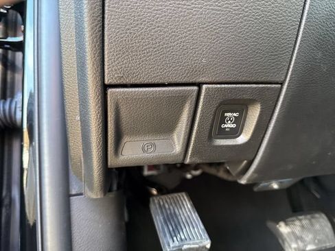 New 2026 RAM 2500 Tradesman AWD/4WD image 27