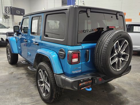 Used 2024 Jeep Wrangler Sport S w/ Convenience Group image 15