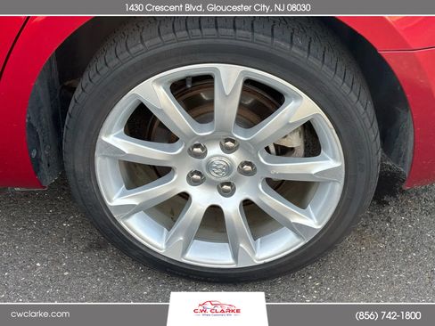 Used 2013 Buick LaCrosse Touring image 27