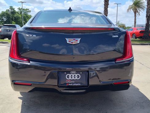 Used 2019 Cadillac XTS FWD image 7