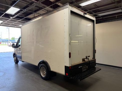 Used 2022 Ford Transit 350 DRW RWD image 2