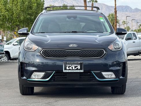 Used 2018 Kia Niro EX image 8
