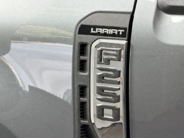 New 2026 Ford F250 Lariat w/ Lariat Ultimate Package AWD/4WD image 34