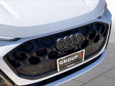 Used 2026 Audi Q5 Premium AWD/4WD image 29