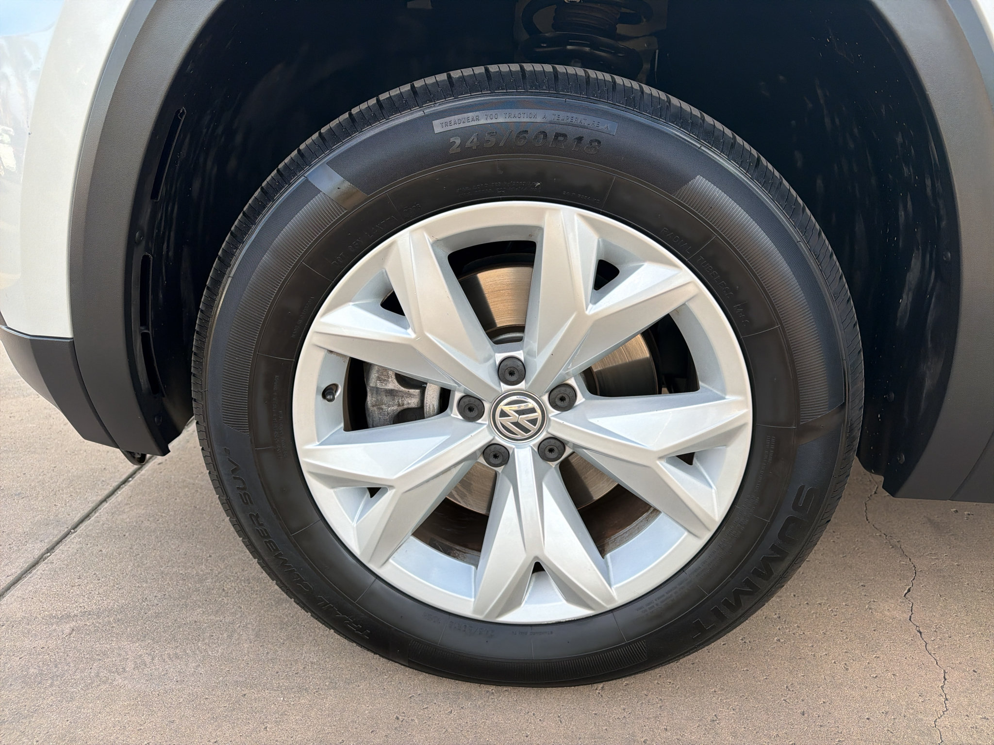 Used 2018 Volkswagen Atlas SE AWD/4WD image 18