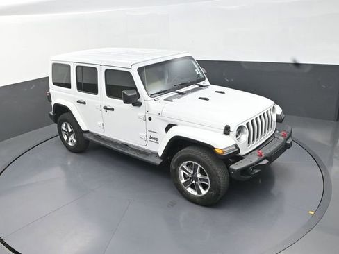 Used 2021 Jeep Wrangler Unlimited Sahara AWD/4WD image 22