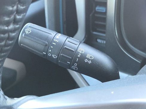 Used 2023 Ford Bronco Wildtrak image 38