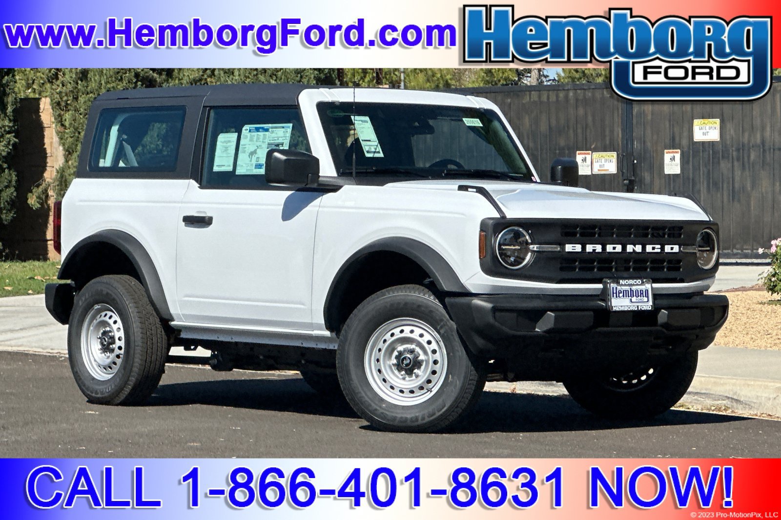 New 2026 Ford Bronco 2-Door AWD/4WD image 1