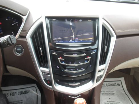 Used 2014 Cadillac SRX Luxury AWD/4WD image 23