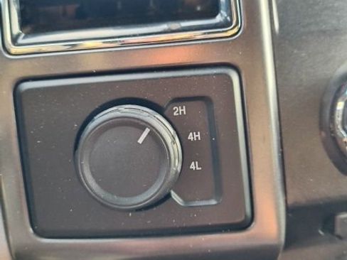 Used 2018 Ford F150 XLT image 10