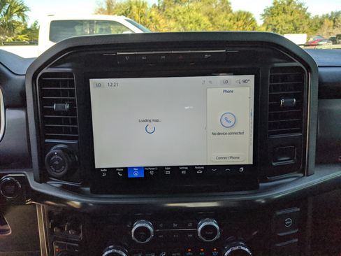 Certified 2024 Ford F150 Platinum image 29