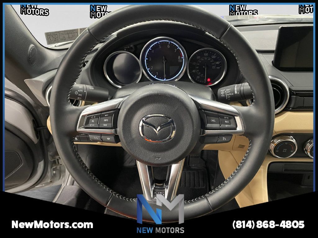 Used 2024 MAZDA MX-5 Miata Grand Touring w/ Appearance Package RWD image 12