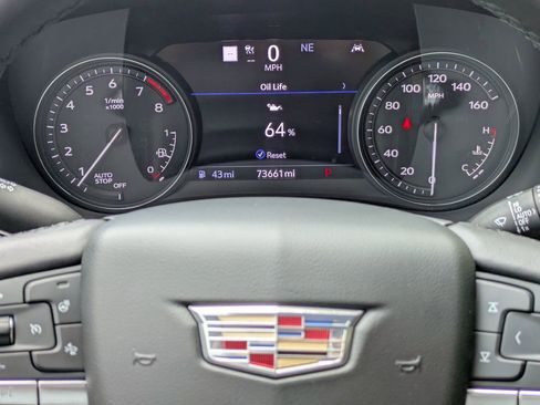 Used 2021 Cadillac XT6 Premium Luxury FWD image 33