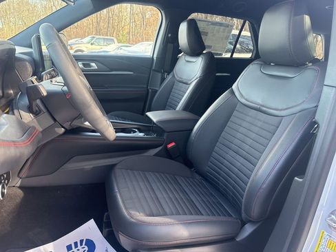 New 2026 Ford Explorer ST-Line image 17