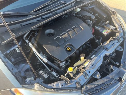 Used 2015 Toyota Corolla S image 10