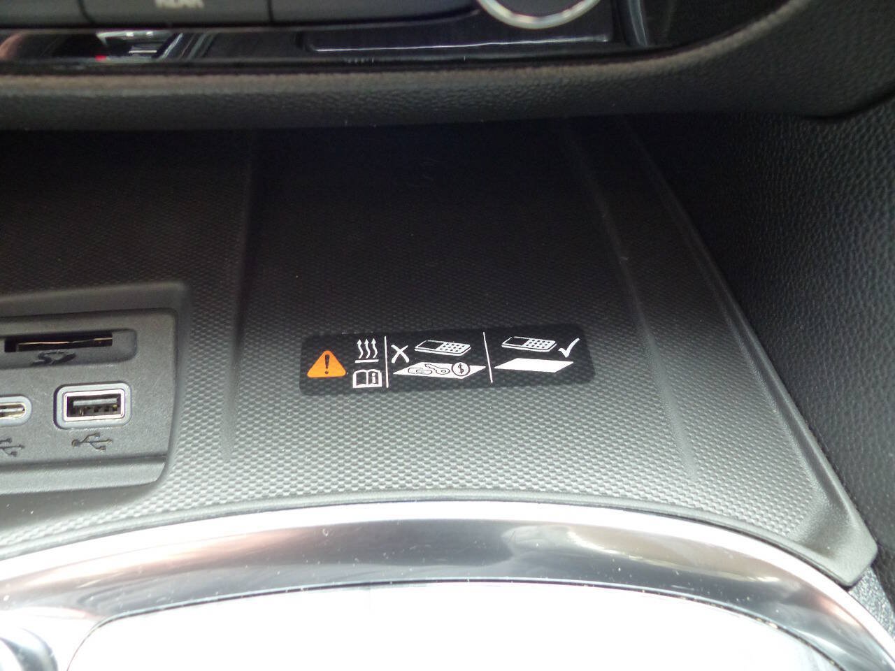 Used 2023 Buick Enclave Essence w/ LPO, Floor Liner Package FWD image 34